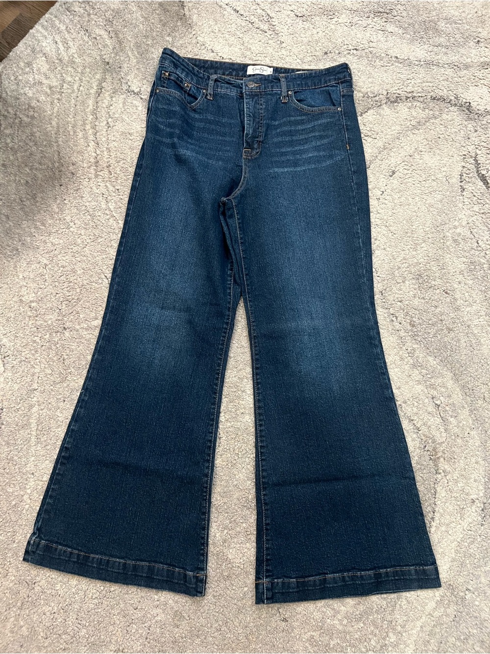 Jessica Simpson wide-leg jeans